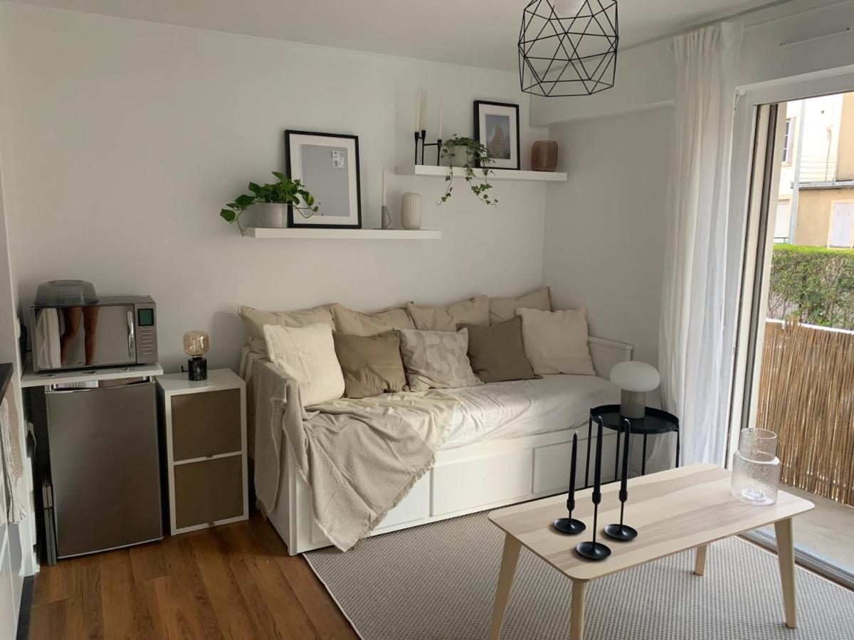 Studio Tivoli La Tour Дижон Экстерьер фото